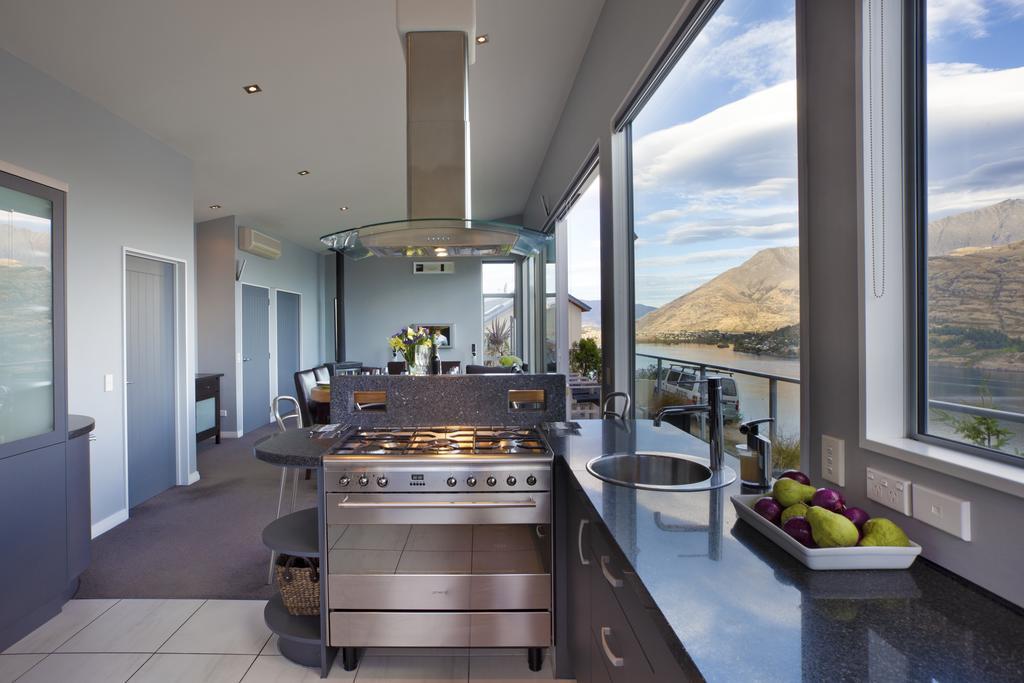 Highview Terrace By Amazing Accom Queenstown Exterior photo